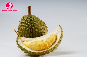 Bolehkah Ibu Menyusui Makan Durian? Ini Faktanya!